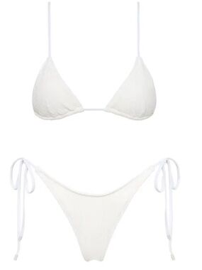 New Triangl Vala Sloe set